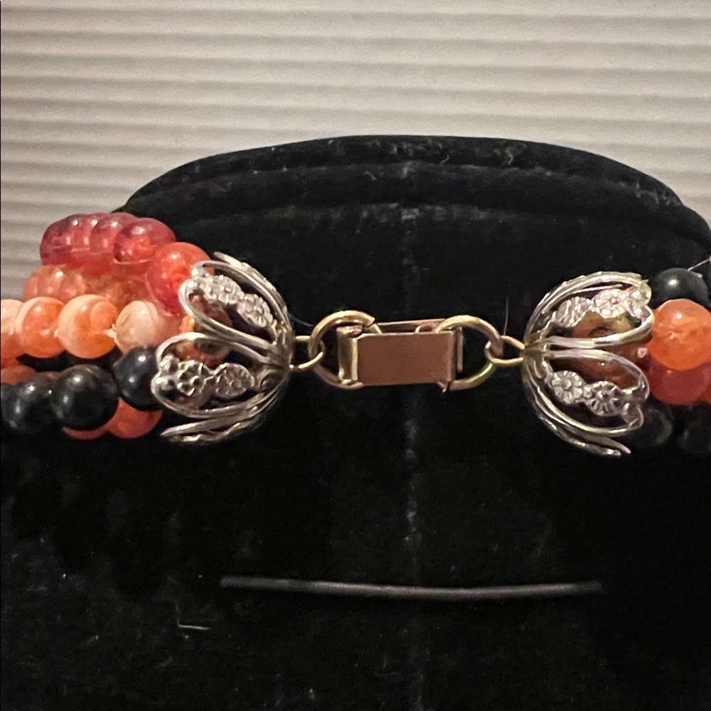 Vintage Orange Black Beaded Necklace 12” Drop - Picture 4 of 6